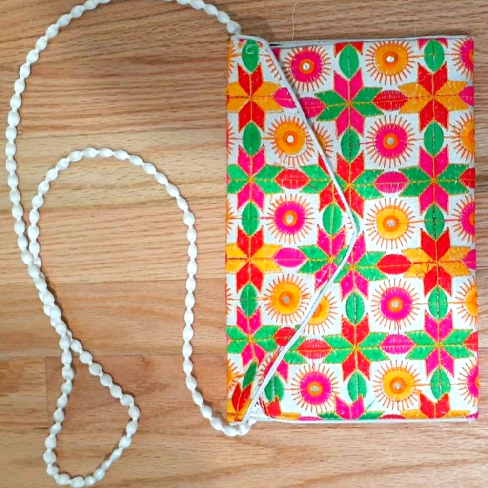 Clutch purse